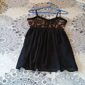 Forever 21 black lace and chiffon mini dress